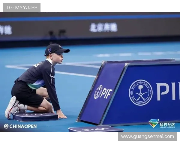 世界网球盛事即将开启 强强对决谁将笑傲赛场探秘今年大满贯赛事前景 世界网球盛事即将开启 强强对决谁将笑傲赛场探秘今年大满贯赛事前景