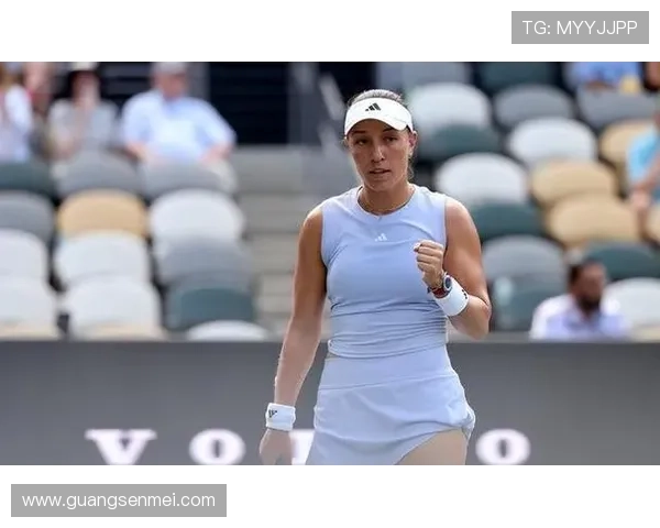 世界网球巨星重返赛场 赛季初期精彩对决引发球迷热议