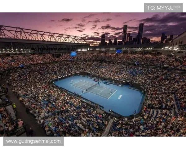 网坛新秀强势崛起大满贯赛场再掀激烈对决风云变幻引关注热潮频现 网坛新秀强势崛起大满贯赛场再掀激烈对决风云变幻引关注热潮频现