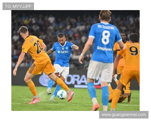 那不勒斯足球俱乐部崛起之路：从传统豪门到现代强队的蜕变与荣耀